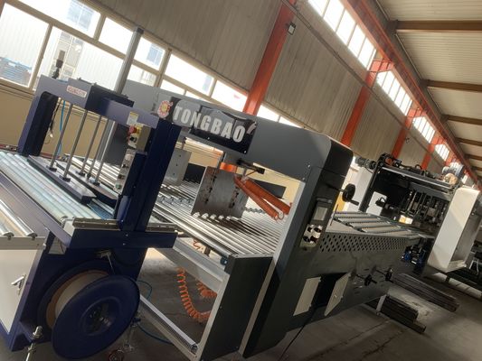 FFG αυτόματη μεταφορά κενού Flexo εκτύπωση Slotting πεθαίνει κόψιμο διπλώματα κολλήματα Strapping Machine