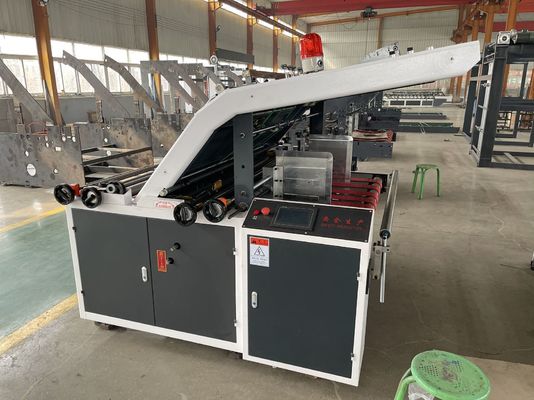 Ημιαυτόματη μηχανή laminating φλάουτα για πλαστικό υλικό συσκευασίας σε ανταγωνιστική τιμή