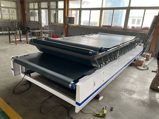 Ημιαυτόματη μηχανή laminating φλάουτα για πλαστικό υλικό συσκευασίας σε ανταγωνιστική τιμή