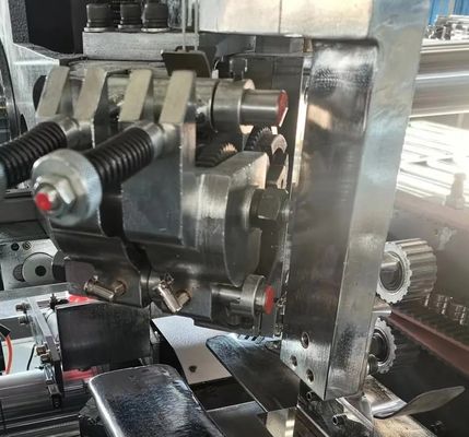 Μηχανή ράψιμο με ένα μόνο καρφί για κυματοειδή κουτί