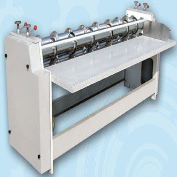 Καρτόνι Rotary Slitter Scorer για κυματοειδή χαρτόνια Βελτιώστε τις διαδικασίες συσκευασίας σας